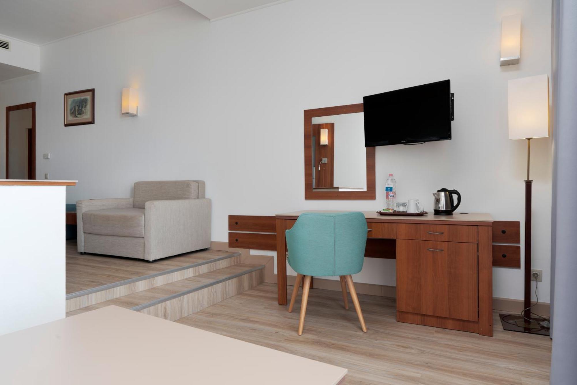 Alua Helios Bay Hotel Obzor Ngoại thất bức ảnh