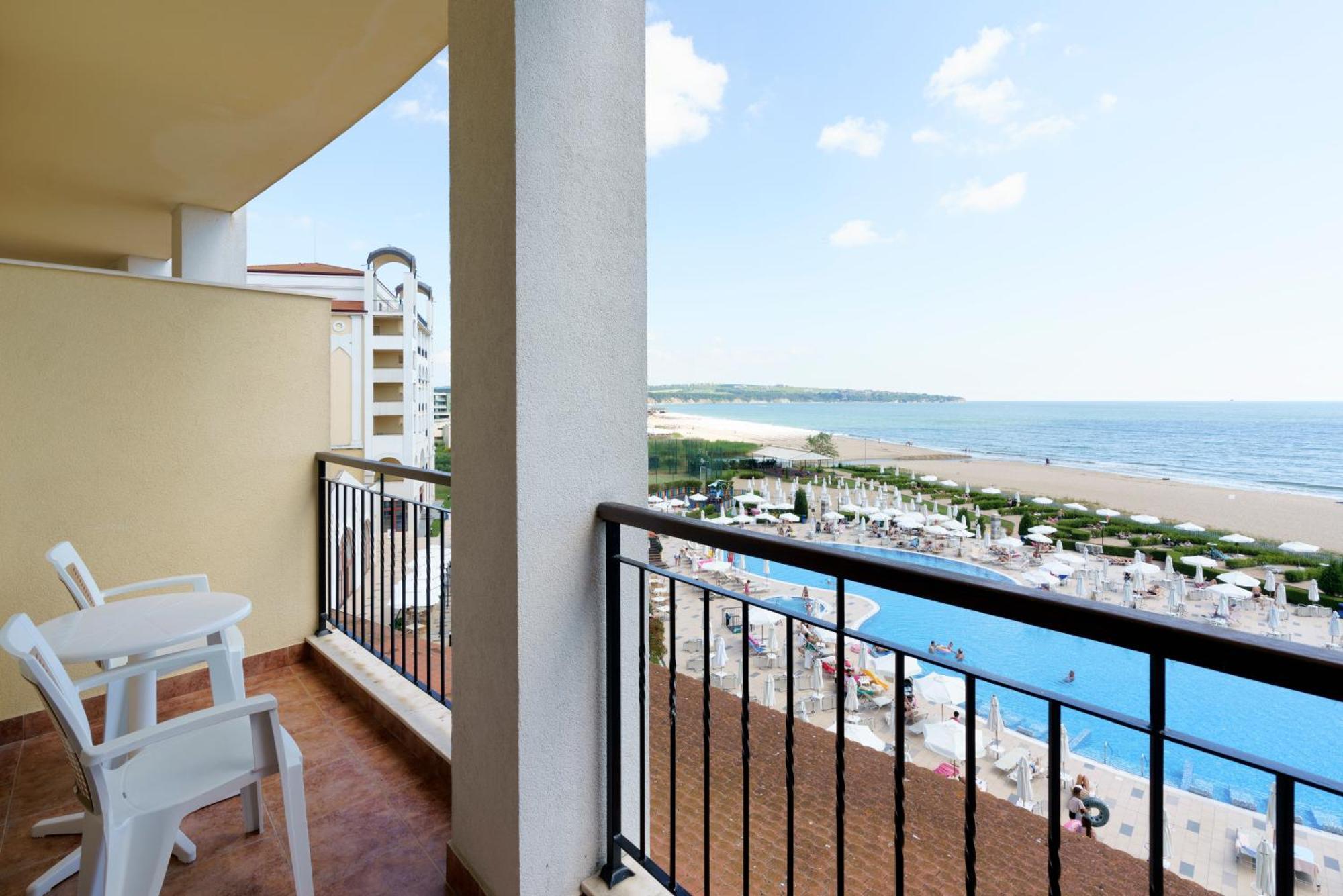 Alua Helios Bay Hotel Obzor Ngoại thất bức ảnh